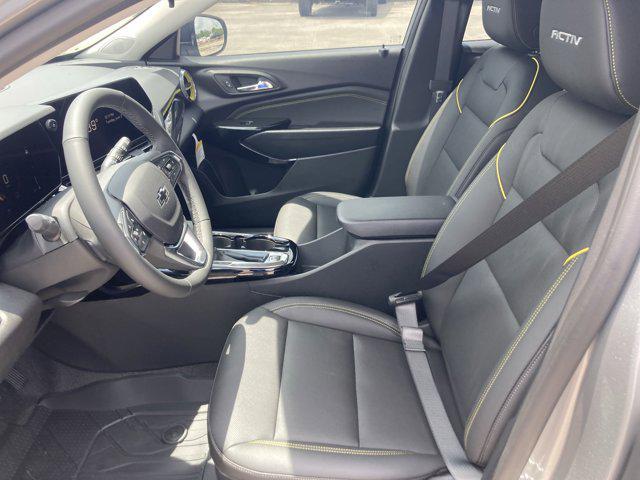 new 2025 Chevrolet Trax car, priced at $27,930