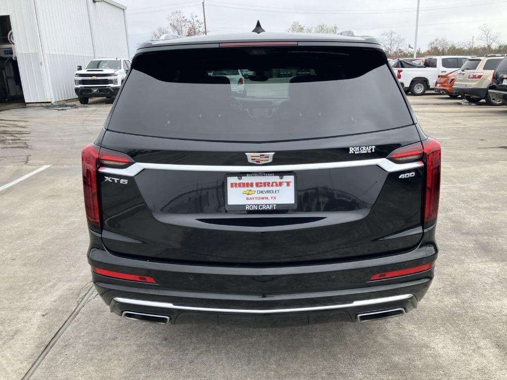 used 2020 Cadillac XT6 car, priced at $26,997