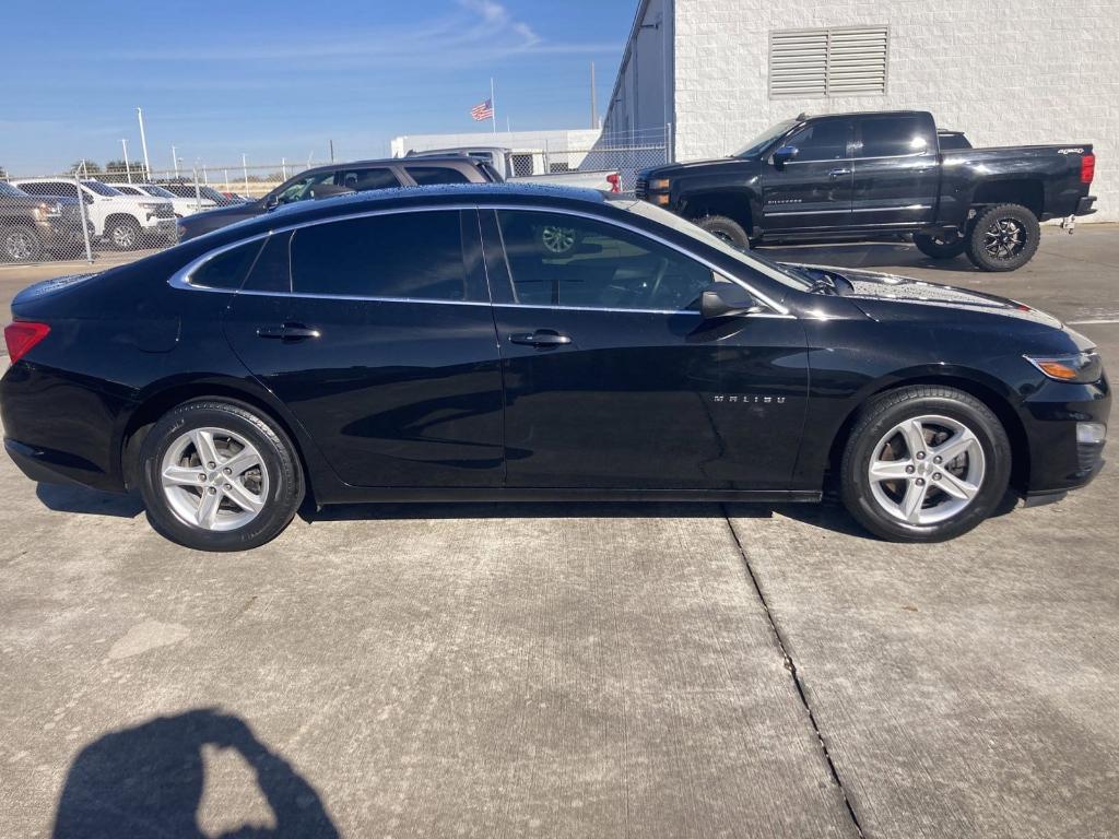 used 2020 Chevrolet Malibu car, priced at $12,996