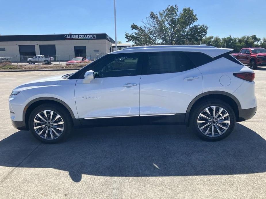 new 2025 Chevrolet Blazer car, priced at $46,661