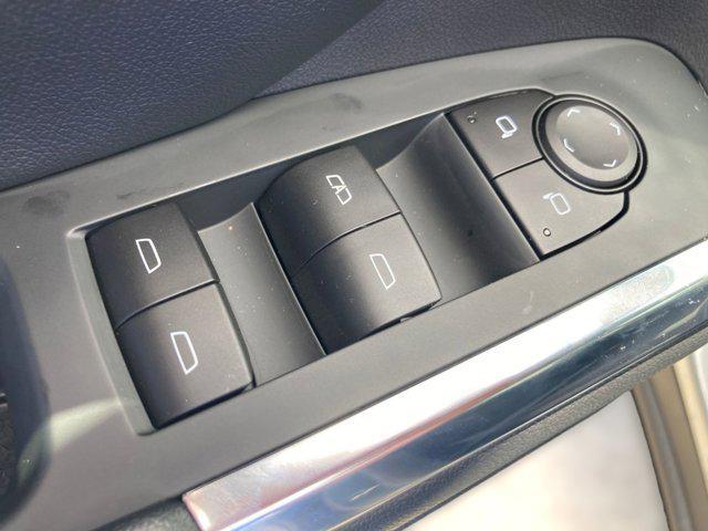 new 2026 Chevrolet Traverse car, priced at $45,051