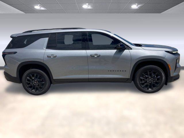 new 2026 Chevrolet Traverse car, priced at $45,051