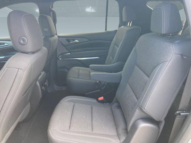 new 2026 Chevrolet Traverse car, priced at $45,051