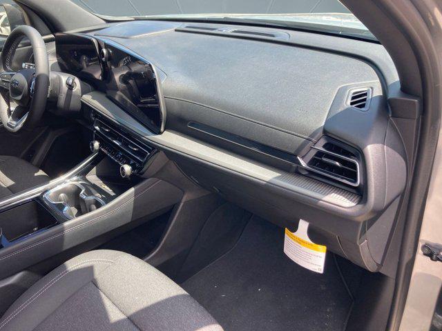 new 2026 Chevrolet Traverse car, priced at $45,051