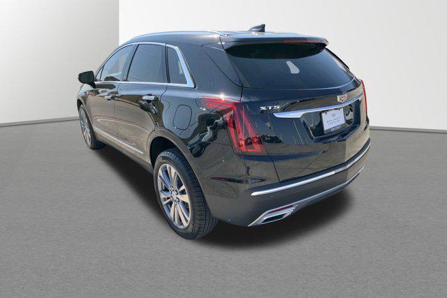 new 2025 Cadillac XT5 car, priced at $54,991