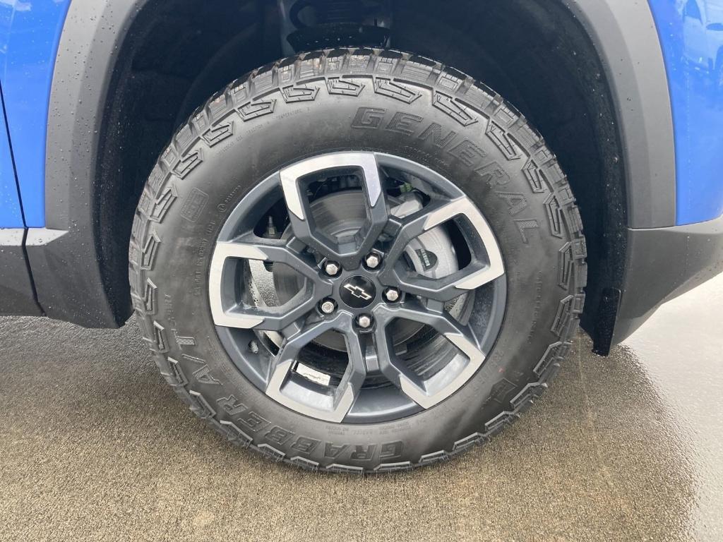 new 2025 Chevrolet Equinox car, priced at $36,762