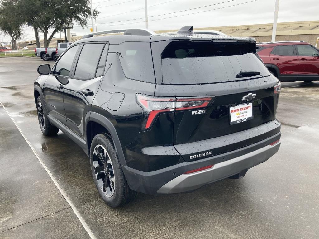 new 2025 Chevrolet Equinox car, priced at $30,921