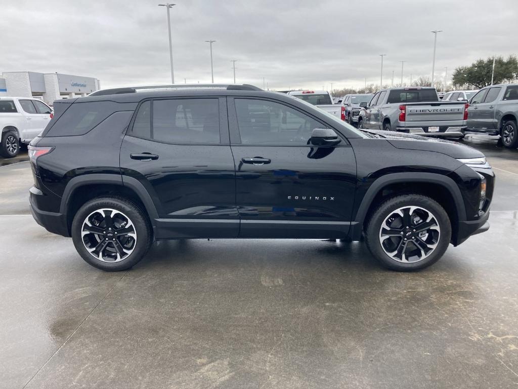 new 2025 Chevrolet Equinox car, priced at $30,921