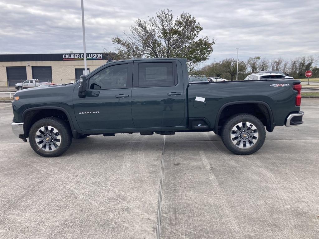 new 2025 Chevrolet Silverado 2500 car, priced at $70,401