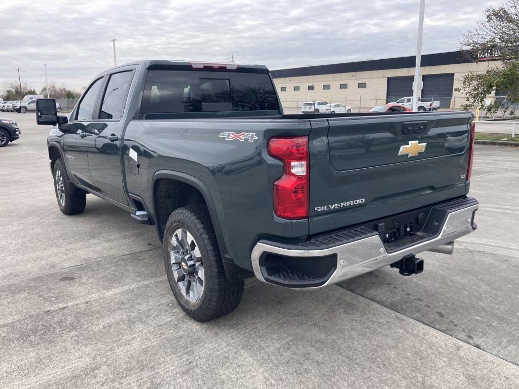 new 2025 Chevrolet Silverado 2500 car, priced at $70,401