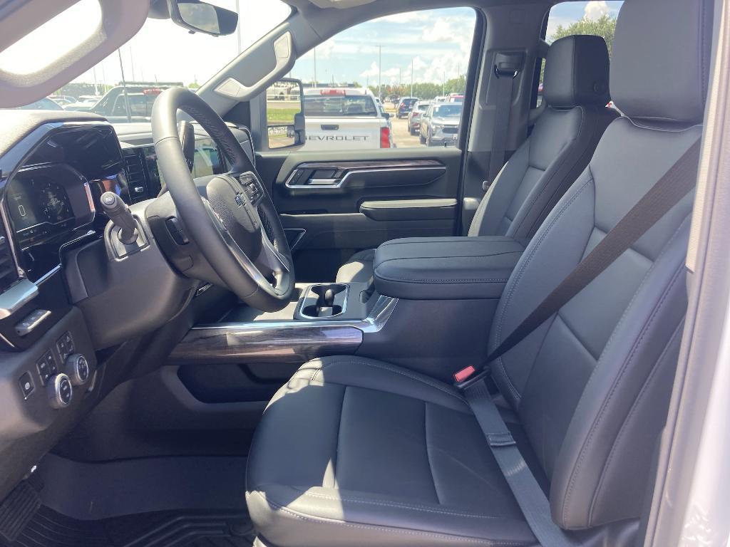 new 2025 Chevrolet Silverado 2500 car, priced at $84,381