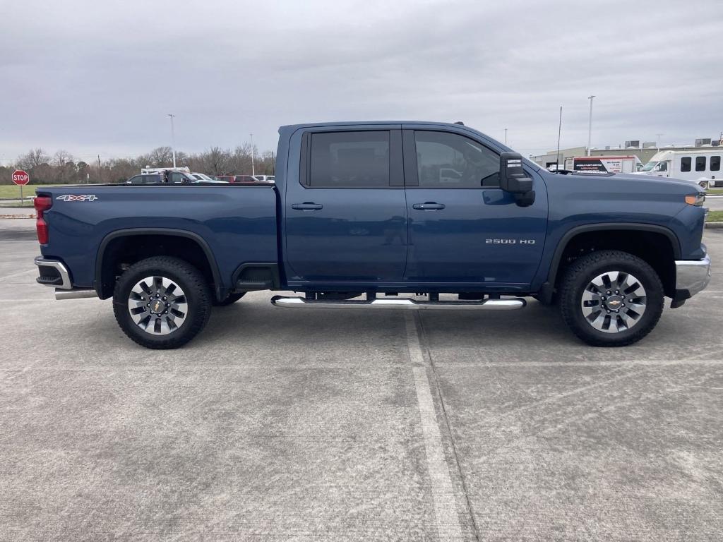 new 2025 Chevrolet Silverado 2500 car, priced at $70,011