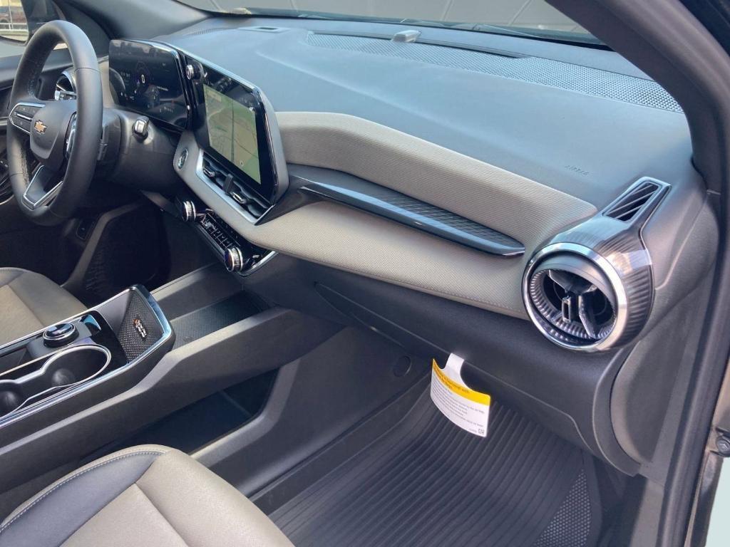 new 2026 Chevrolet Equinox car, priced at $31,461