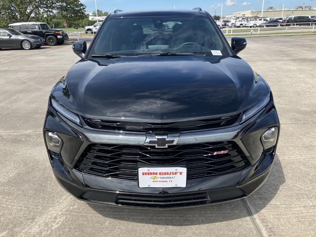 new 2025 Chevrolet Blazer car, priced at $40,943