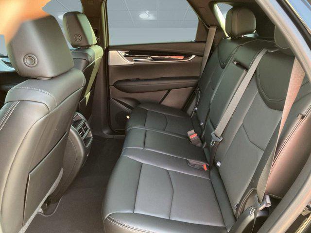 new 2025 Cadillac XT5 car, priced at $50,985