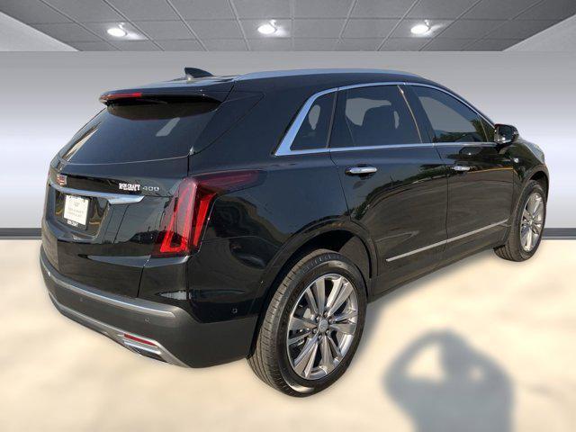 new 2025 Cadillac XT5 car, priced at $50,985