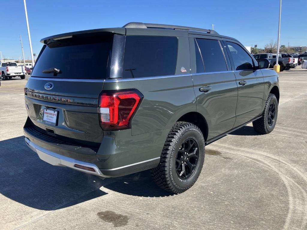 used 2022 Ford Expedition car, priced at $52,998