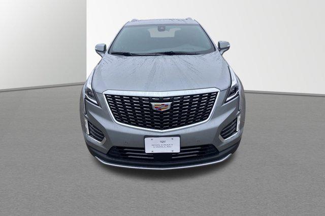 new 2025 Cadillac XT5 car, priced at $54,961