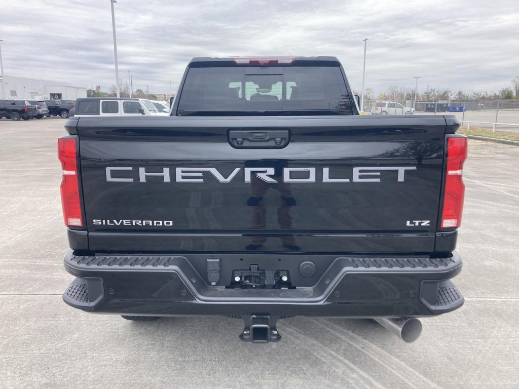 new 2025 Chevrolet Silverado 2500 car, priced at $81,061