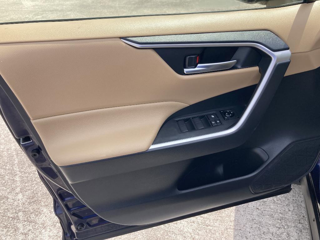 used 2019 Toyota RAV4 car, priced at $22,999
