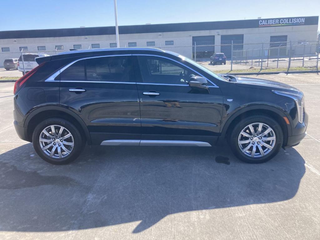 used 2023 Cadillac XT4 car, priced at $27,997