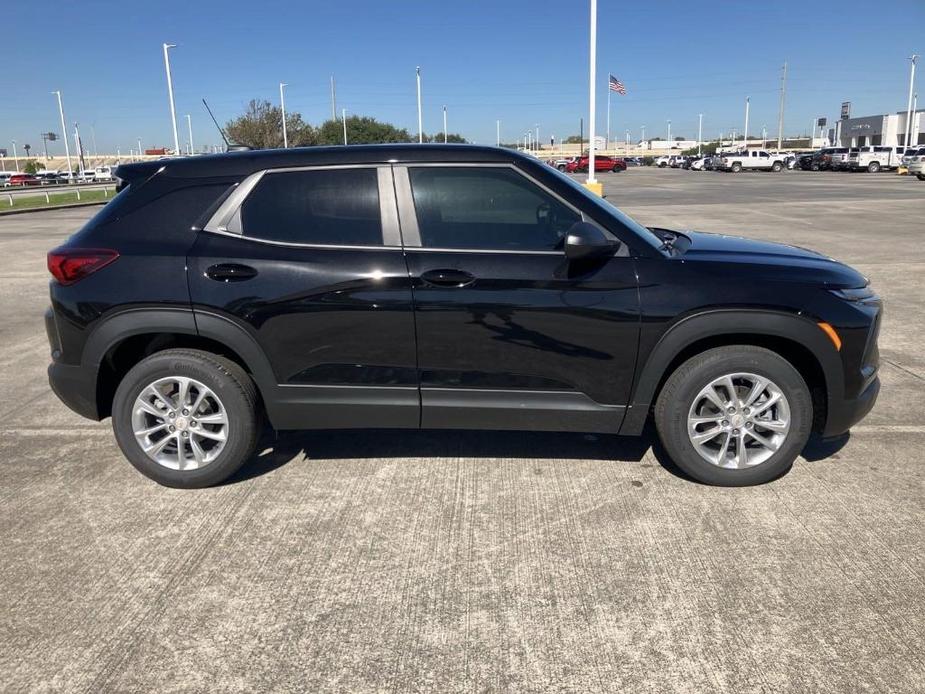 new 2025 Chevrolet TrailBlazer car, priced at $24,881