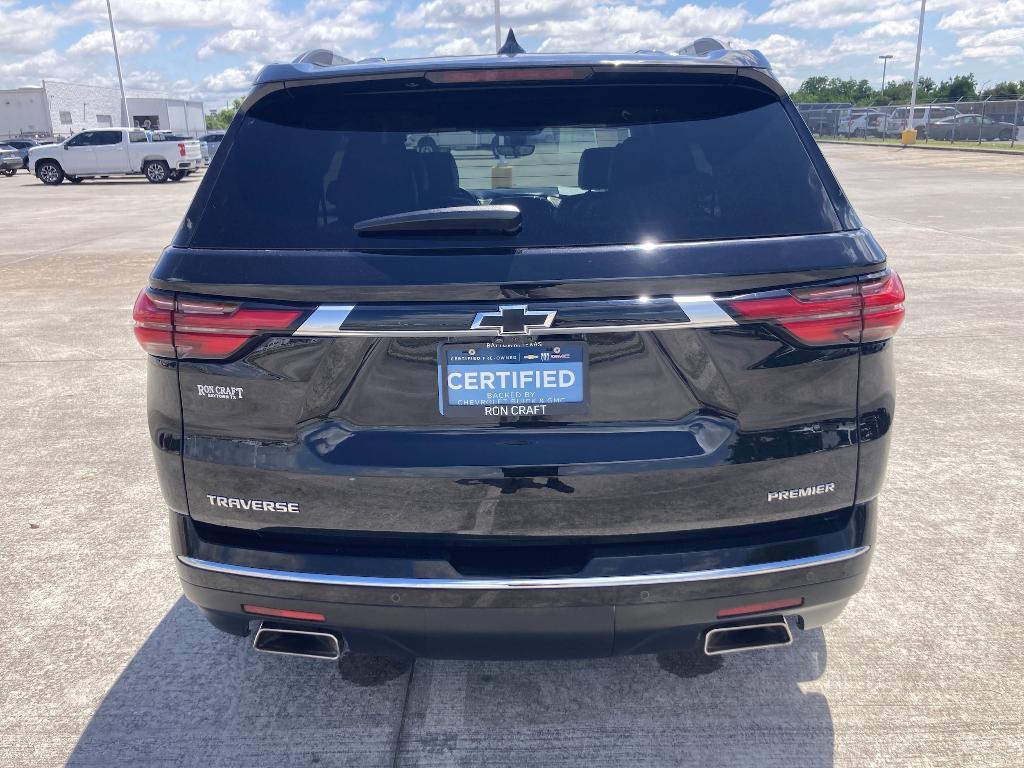 used 2023 Chevrolet Traverse car, priced at $34,997