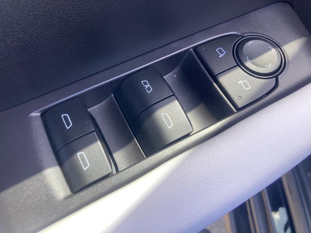 used 2023 GMC Canyon car, priced at $45,997