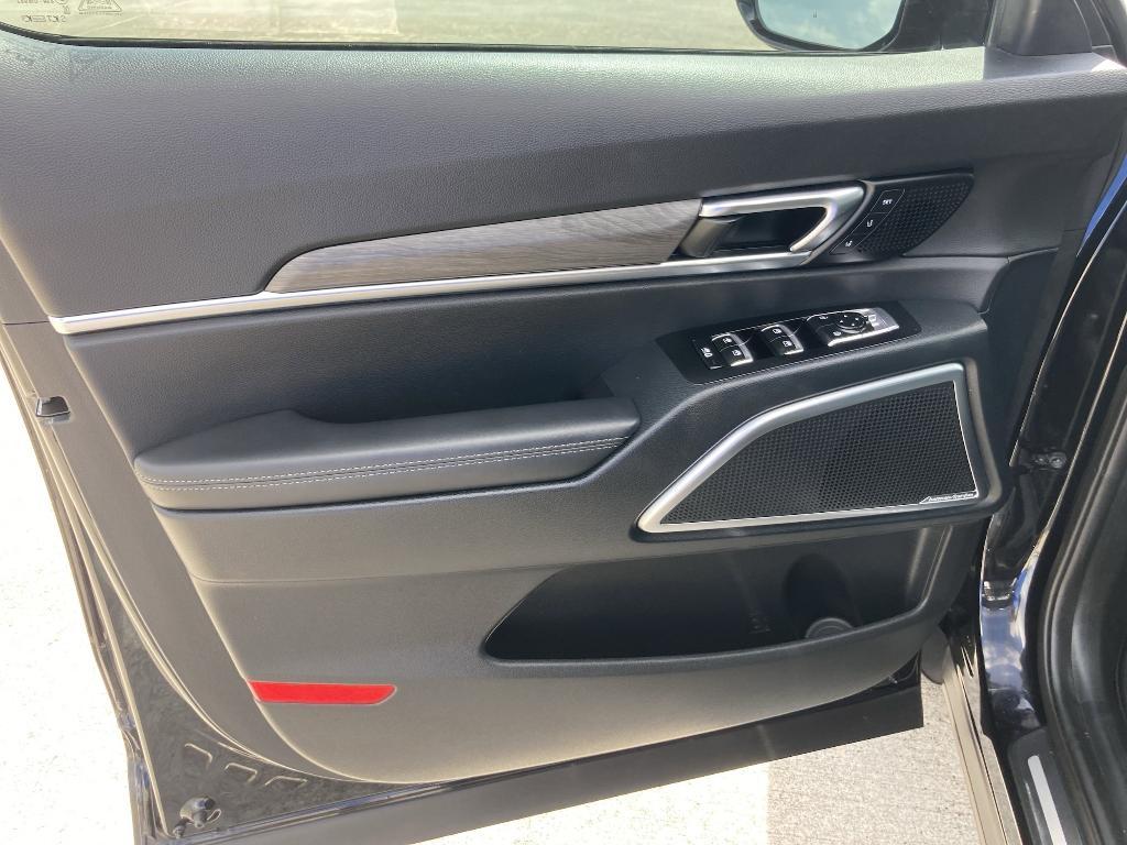 used 2024 Kia Telluride car, priced at $42,999