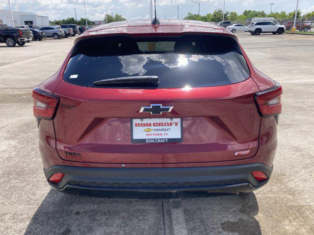 new 2025 Chevrolet Trax car, priced at $25,071