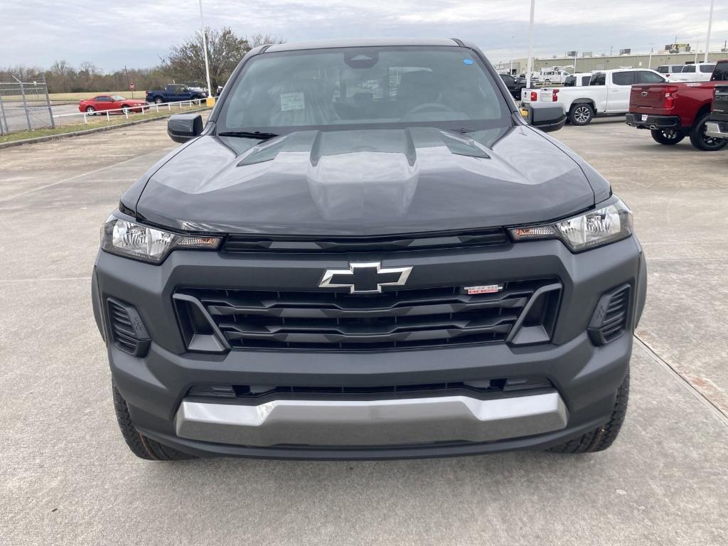 new 2025 Chevrolet Colorado car, priced at $44,981