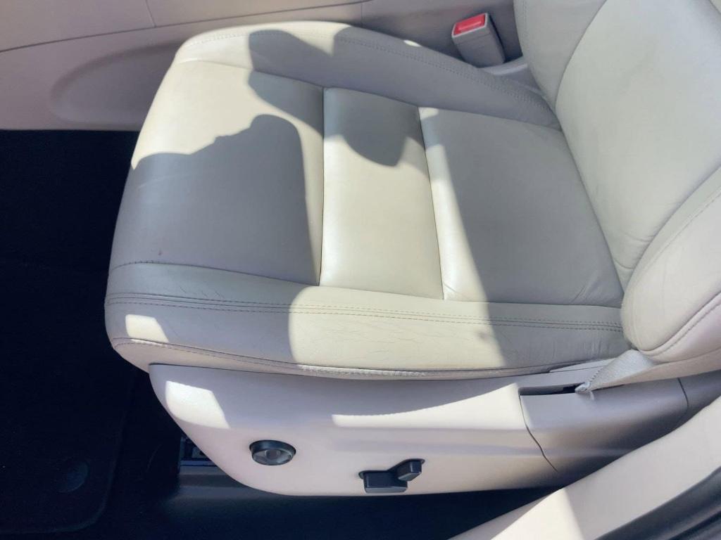 used 2021 Jeep Grand Cherokee car, priced at $22,998