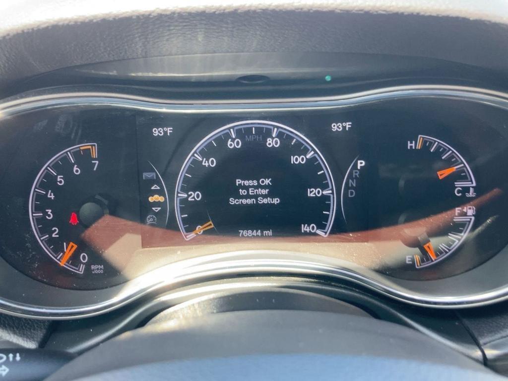 used 2021 Jeep Grand Cherokee car, priced at $22,998
