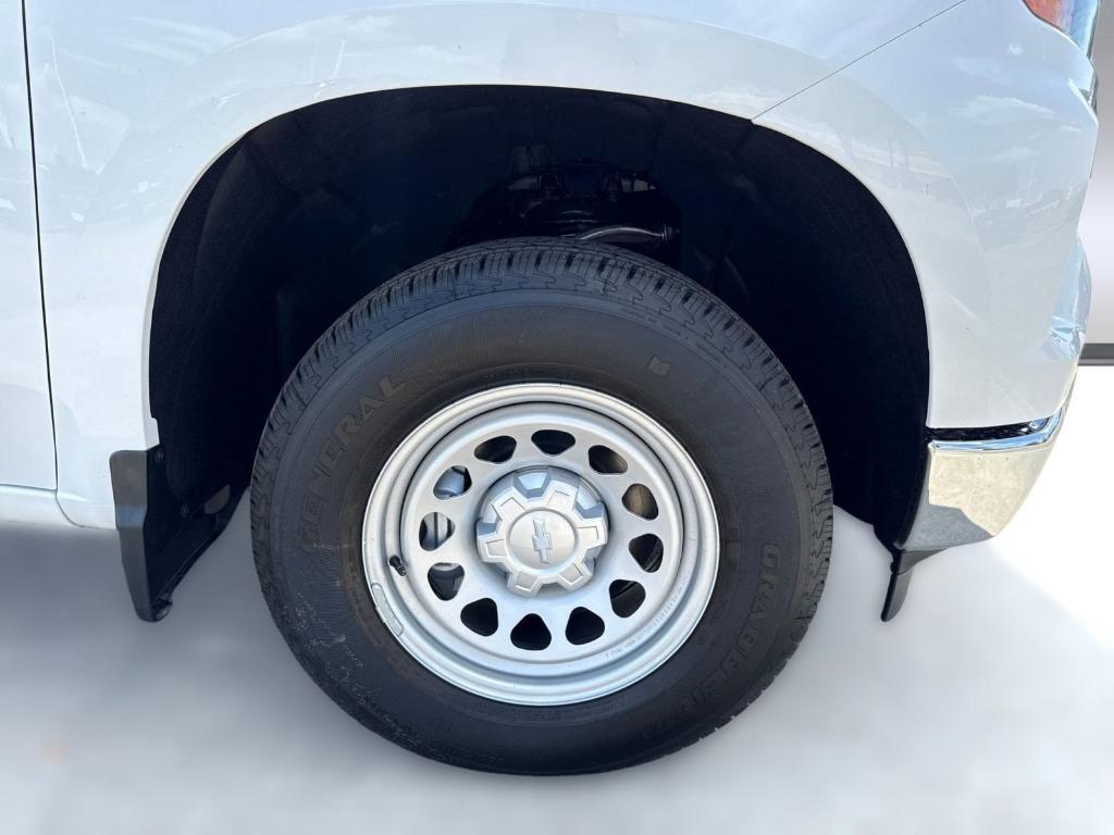 new 2026 Chevrolet Silverado 1500 car, priced at $35,901