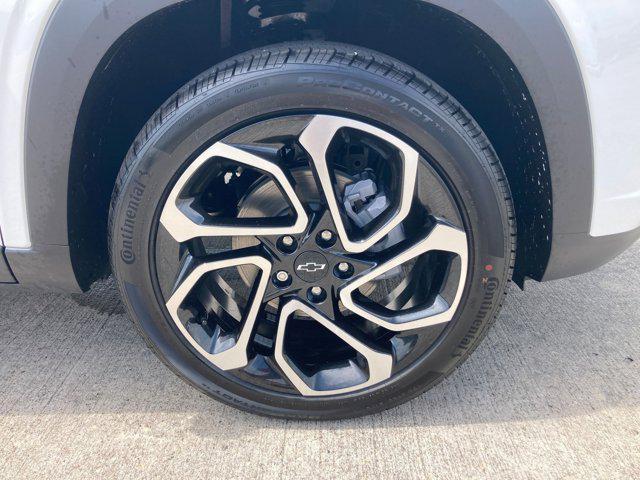 new 2025 Chevrolet Trax car, priced at $26,441