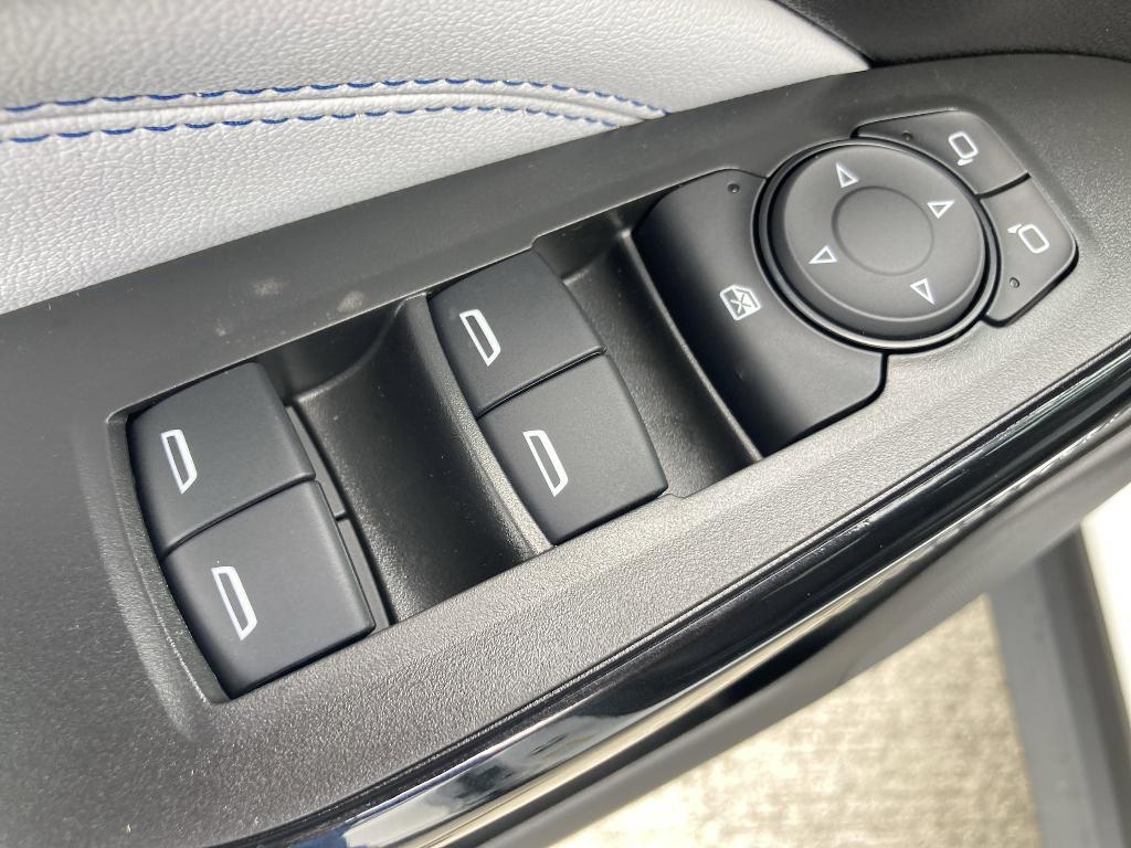 new 2025 Chevrolet Trax car, priced at $25,735