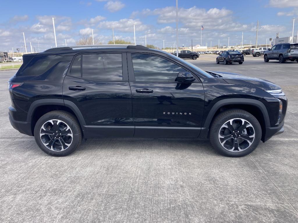 new 2025 Chevrolet Equinox car, priced at $30,921
