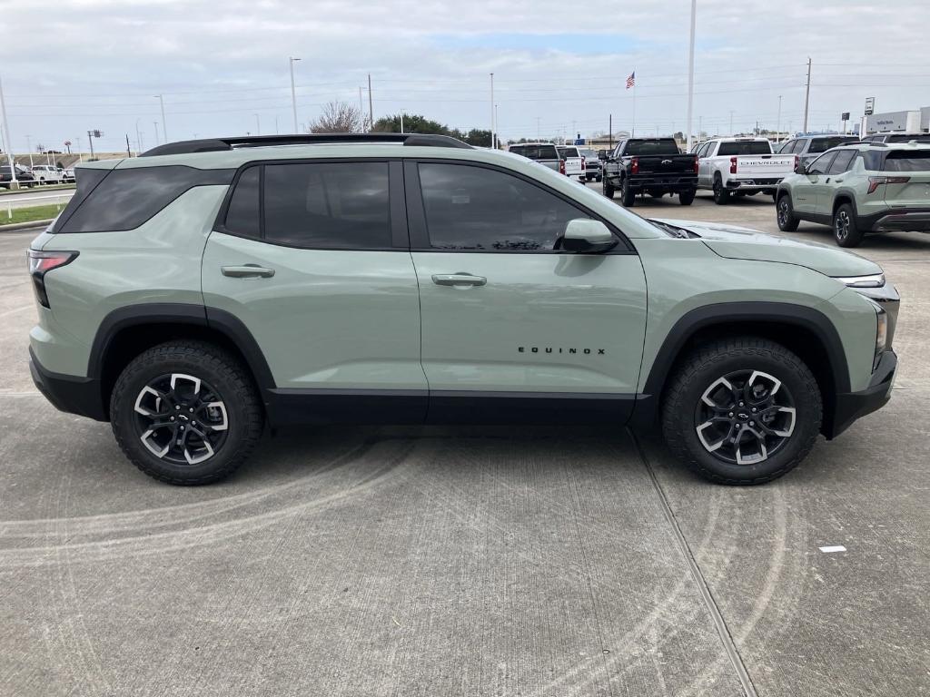 new 2025 Chevrolet Equinox car, priced at $37,261