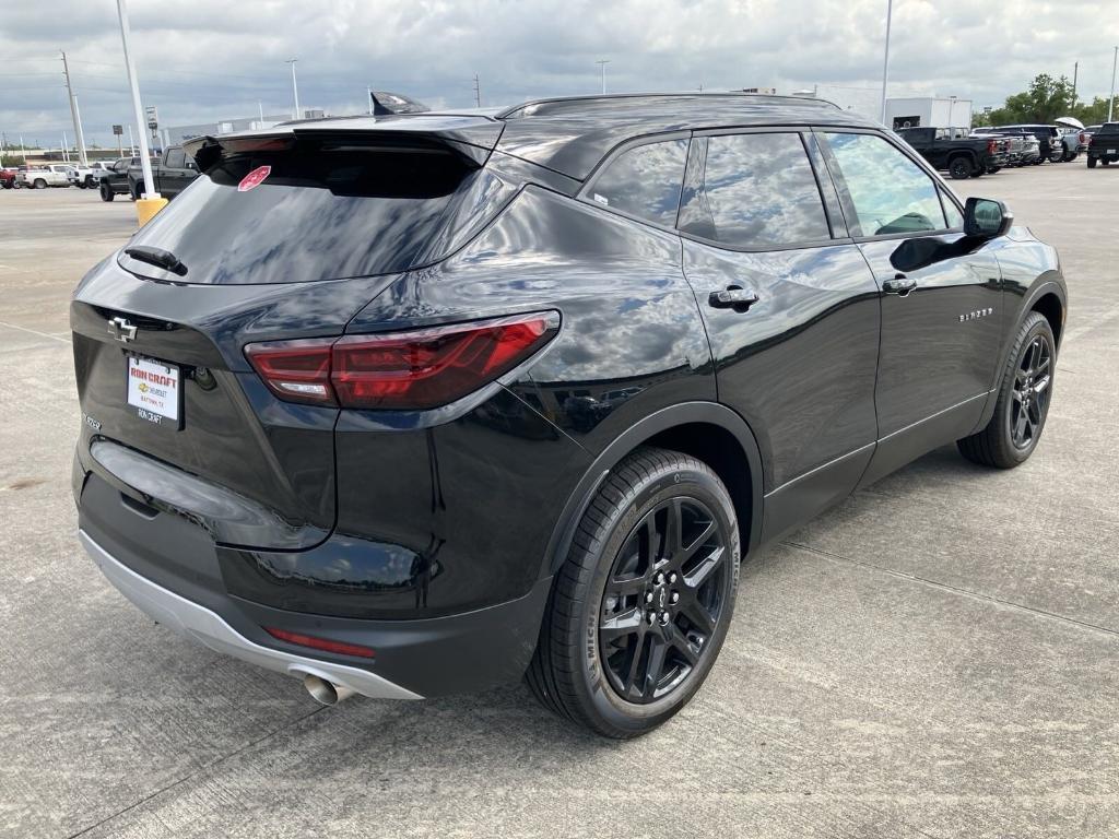 new 2025 Chevrolet Blazer car, priced at $40,733