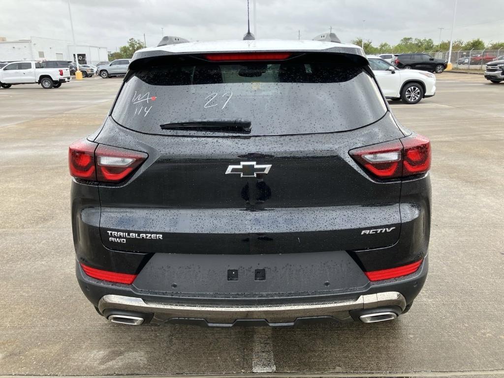 new 2025 Chevrolet TrailBlazer car, priced at $31,282