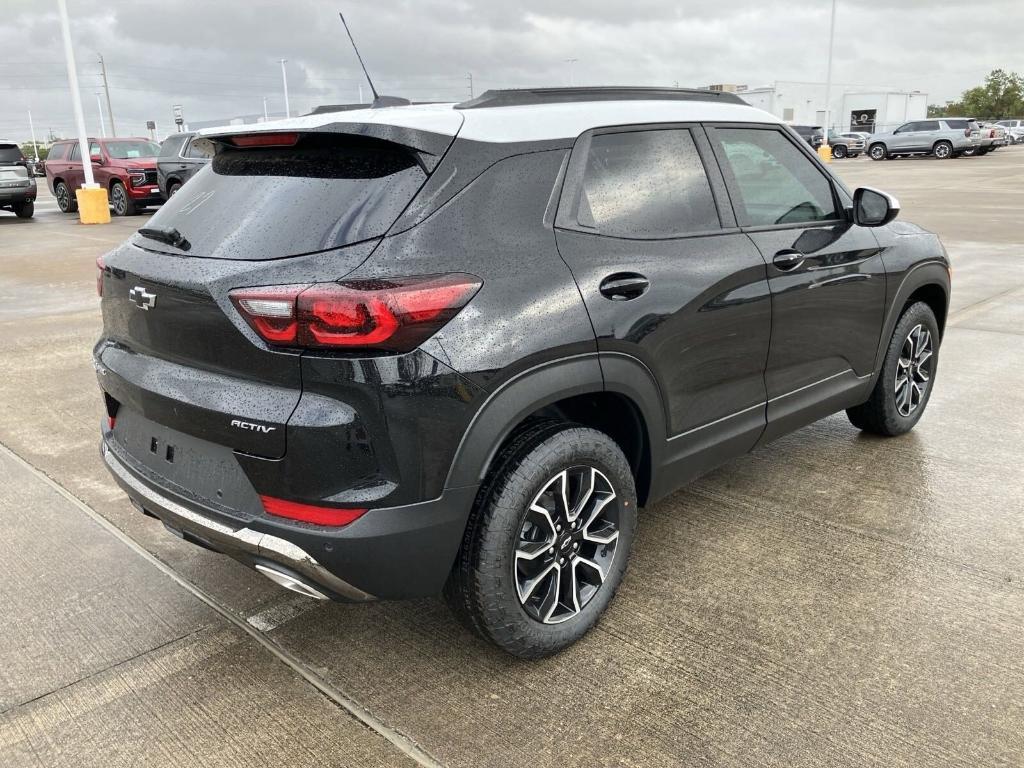 new 2025 Chevrolet TrailBlazer car, priced at $31,282