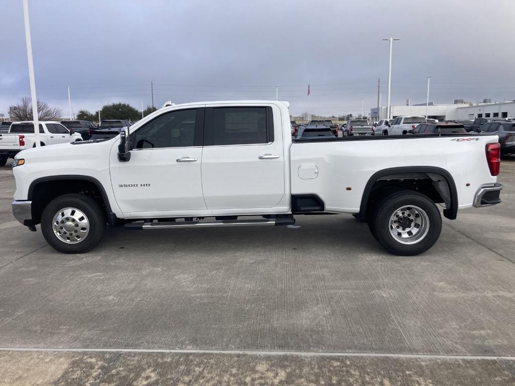 new 2025 Chevrolet Silverado 3500 car, priced at $81,341