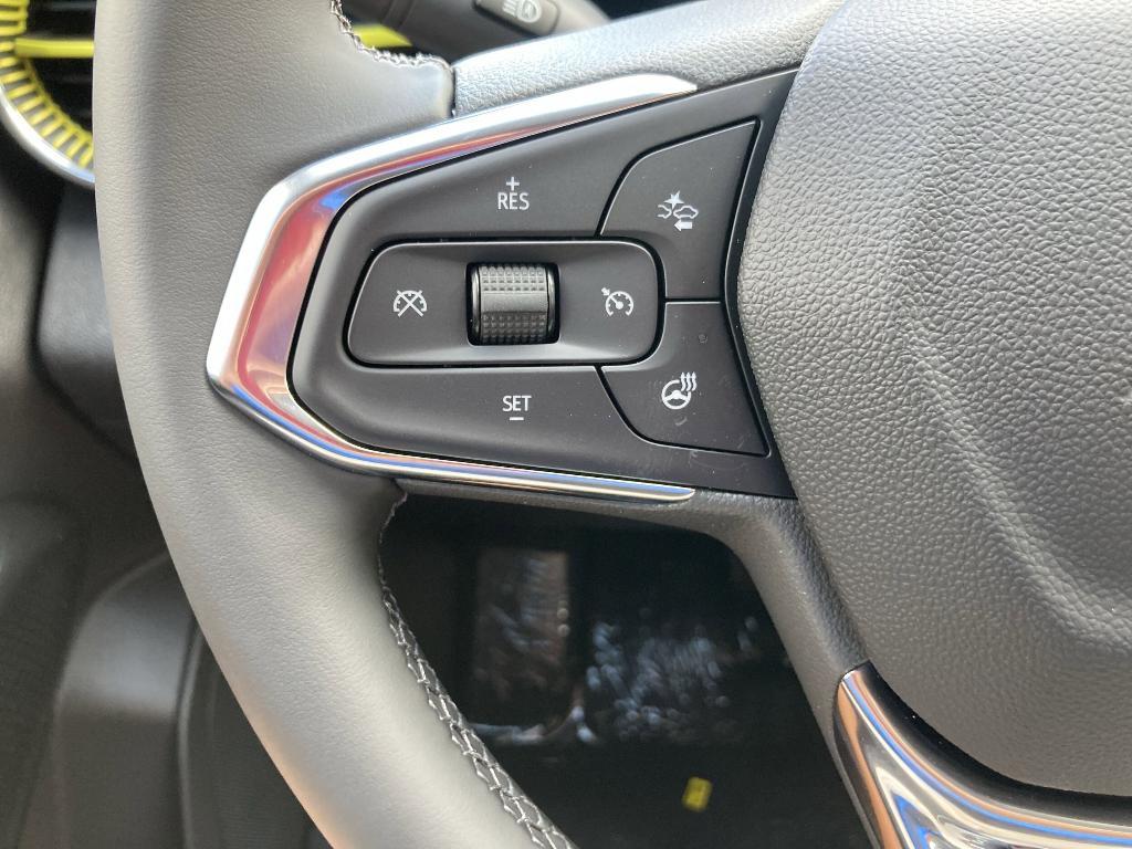 new 2025 Chevrolet Trax car, priced at $26,801