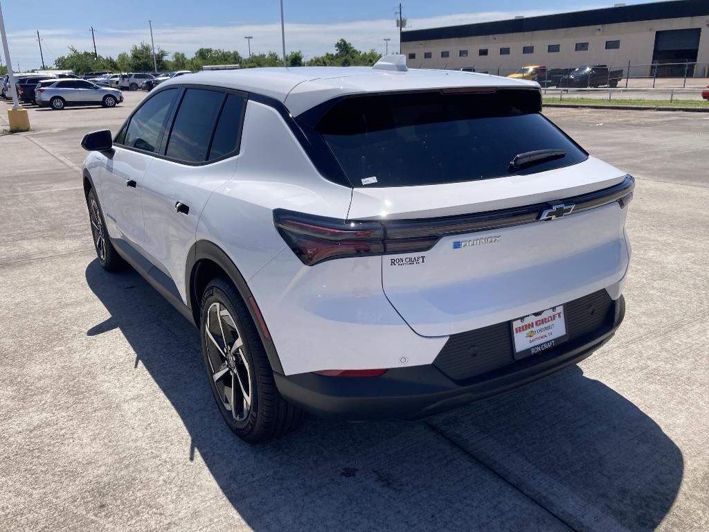new 2025 Chevrolet Equinox EV car, priced at $37,660