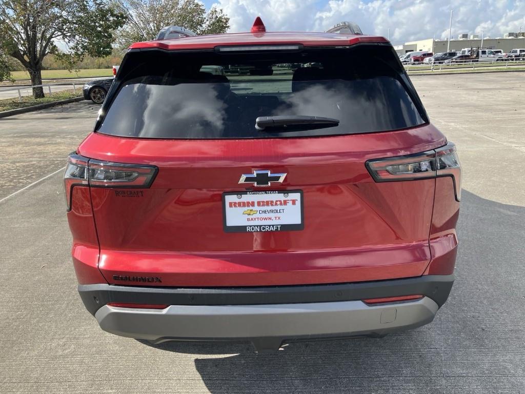 new 2025 Chevrolet Equinox car, priced at $30,781