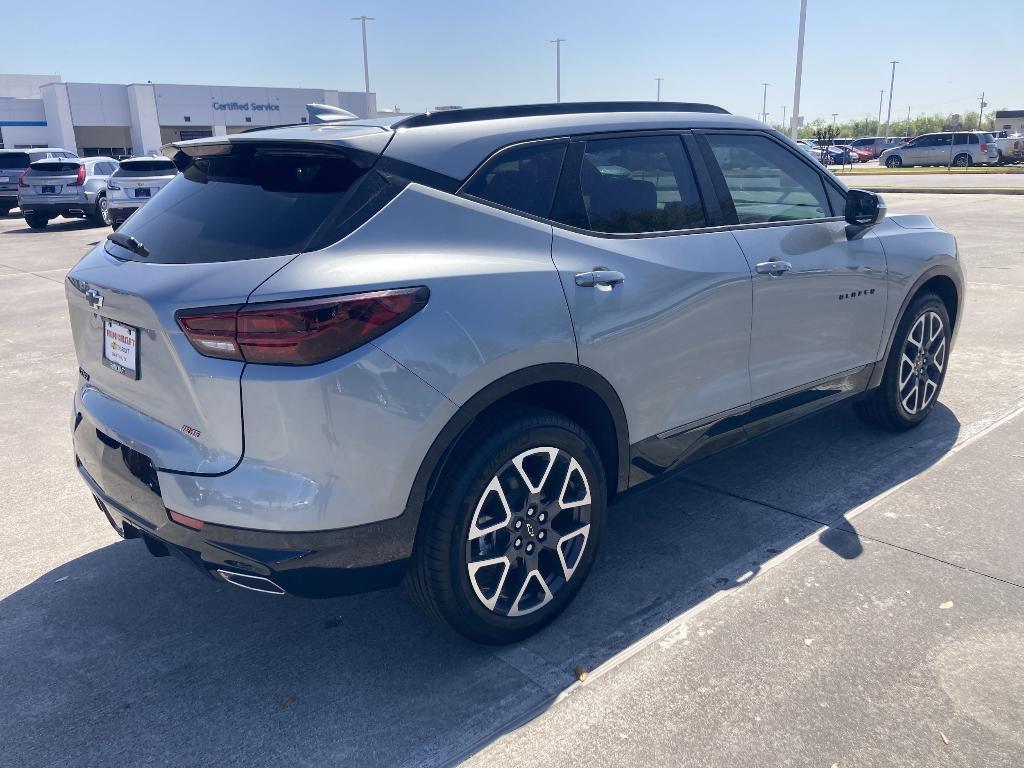 new 2025 Chevrolet Blazer car, priced at $45,861