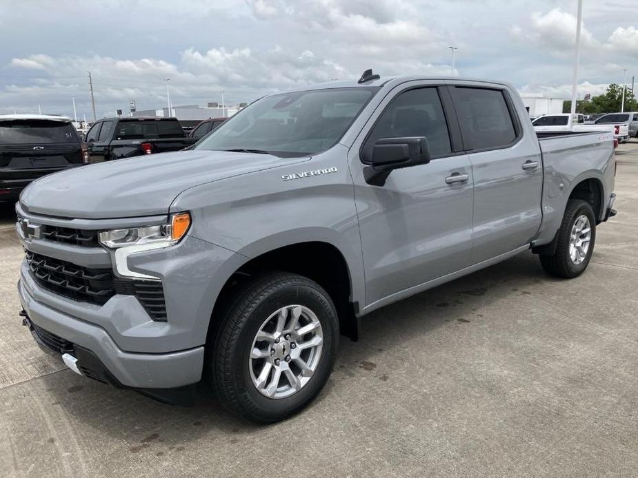 new 2024 Chevrolet Silverado 1500 car, priced at $50,372