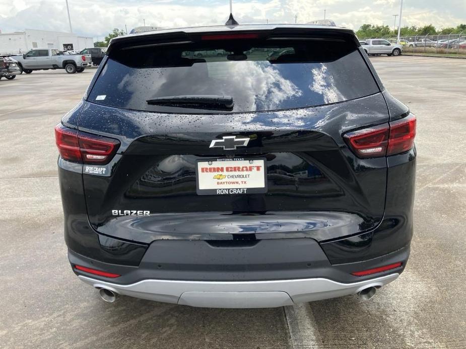 new 2024 Chevrolet Blazer car, priced at $35,423