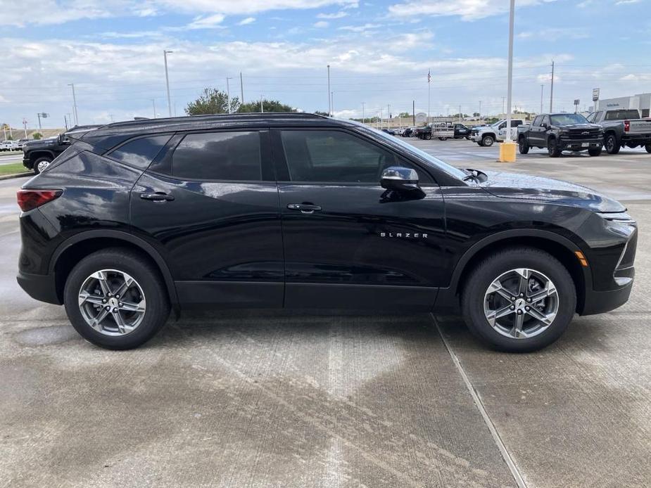 new 2024 Chevrolet Blazer car, priced at $35,423