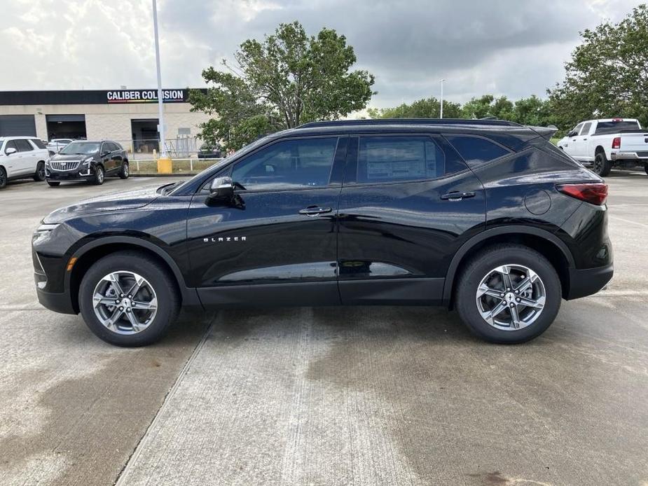 new 2024 Chevrolet Blazer car, priced at $35,423